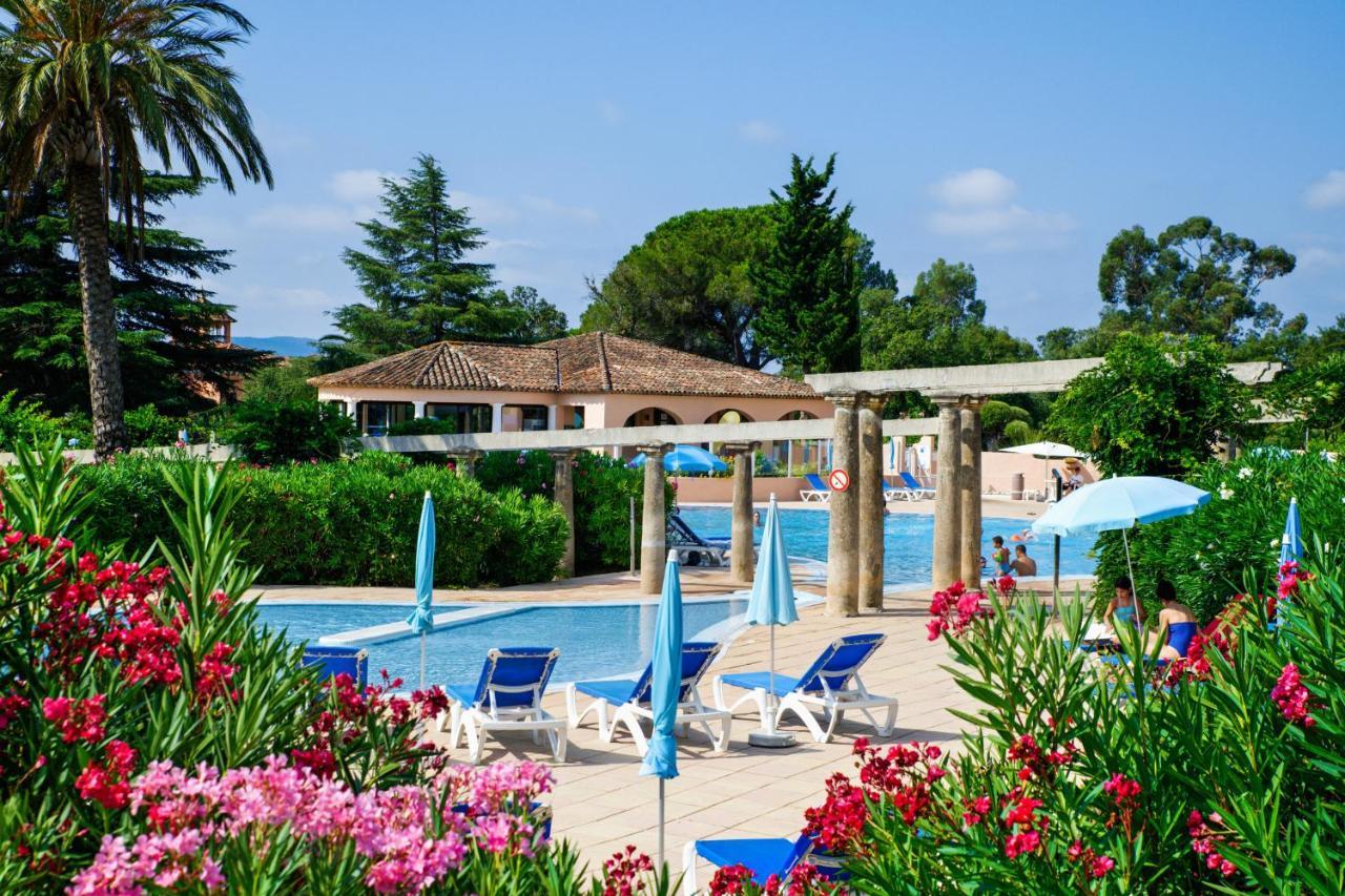 Residence Pierre & Vacances Les Parcs De Grimaud Bagian luar foto