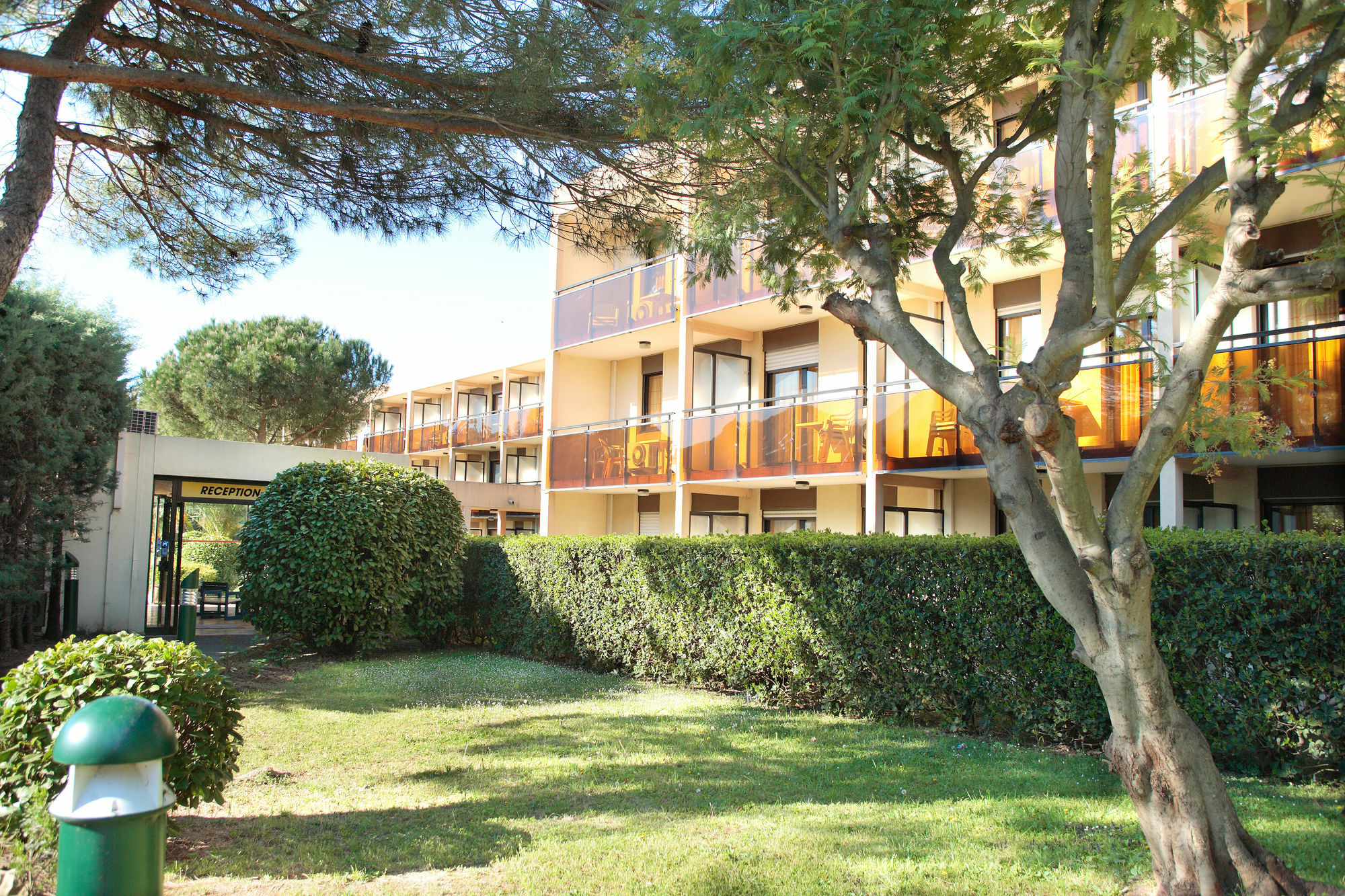Residence Pierre & Vacances Les Parcs De Grimaud Bagian luar foto